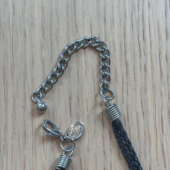 Silver and Black Necklace - Picture 3 of 5